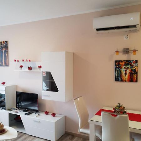 Apartment Rea Subotica Esterno foto